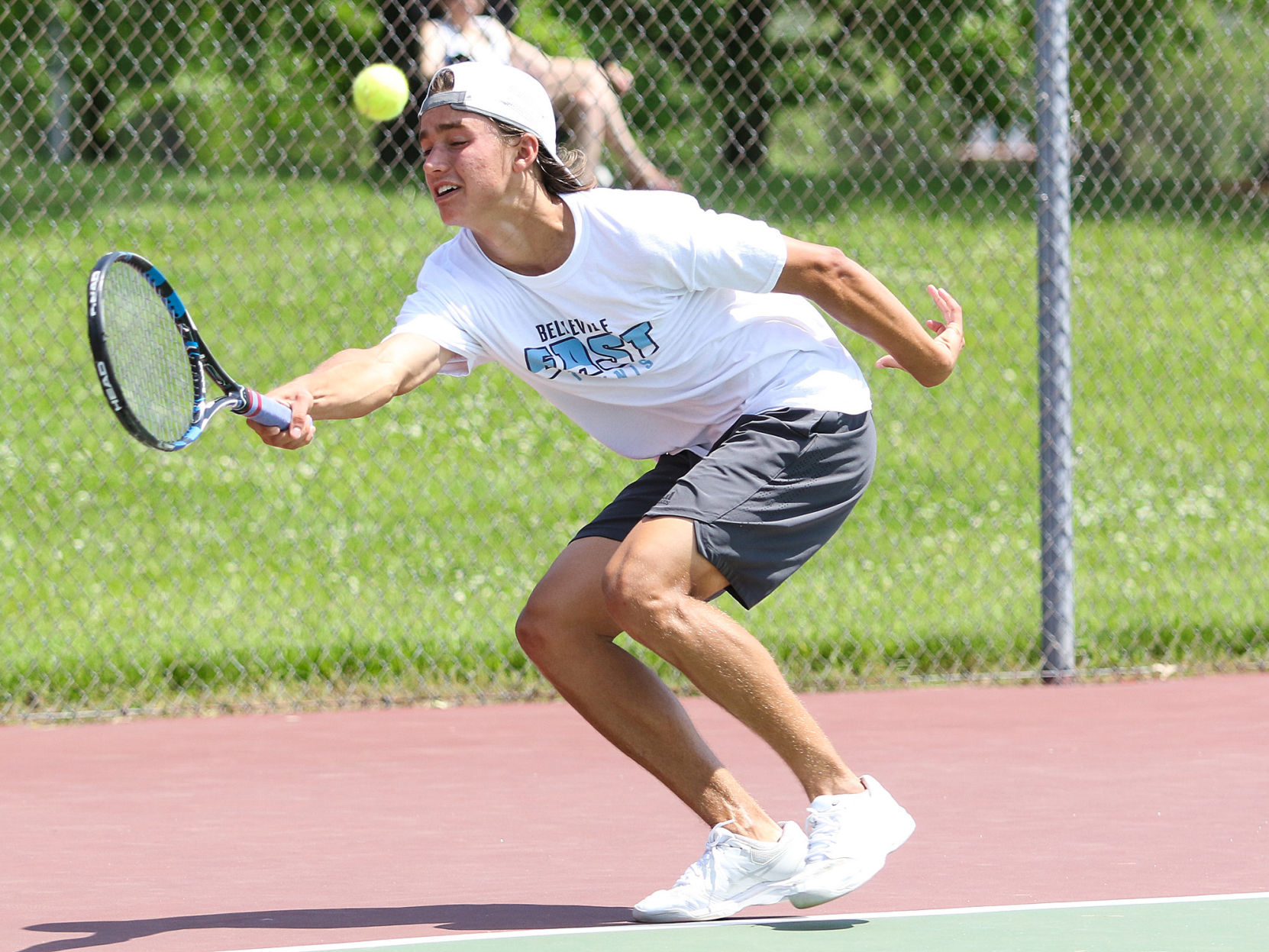 Belleville East's Max Skaer vs. Edwardsville's Zach Trimpe